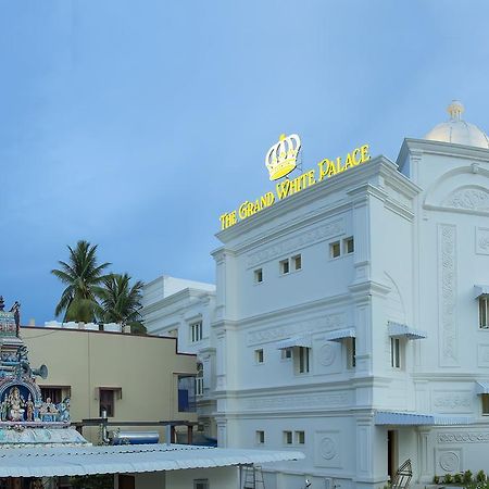 The Grand White Palace Hotel Mayiladuthurai Exterior photo