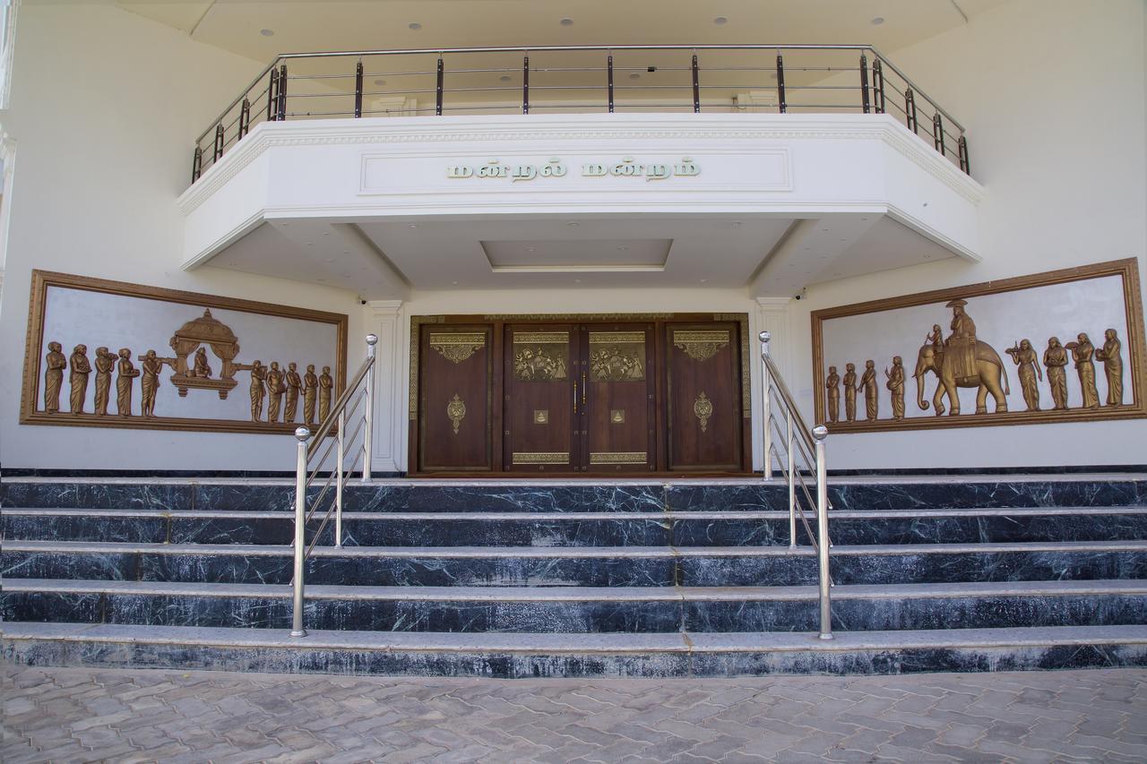 The Grand White Palace Hotel Mayiladuthurai Exterior photo